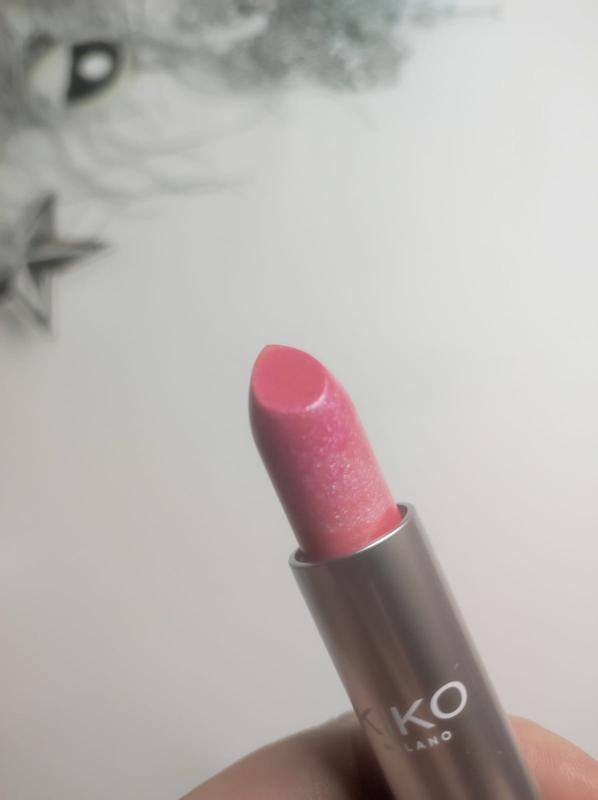 Зволожуючий бальзам для губ blue me waving lip balm kiko milano 350