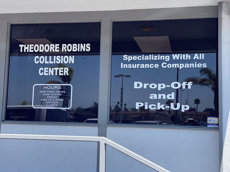 Ford Collision Center Robins Ford
