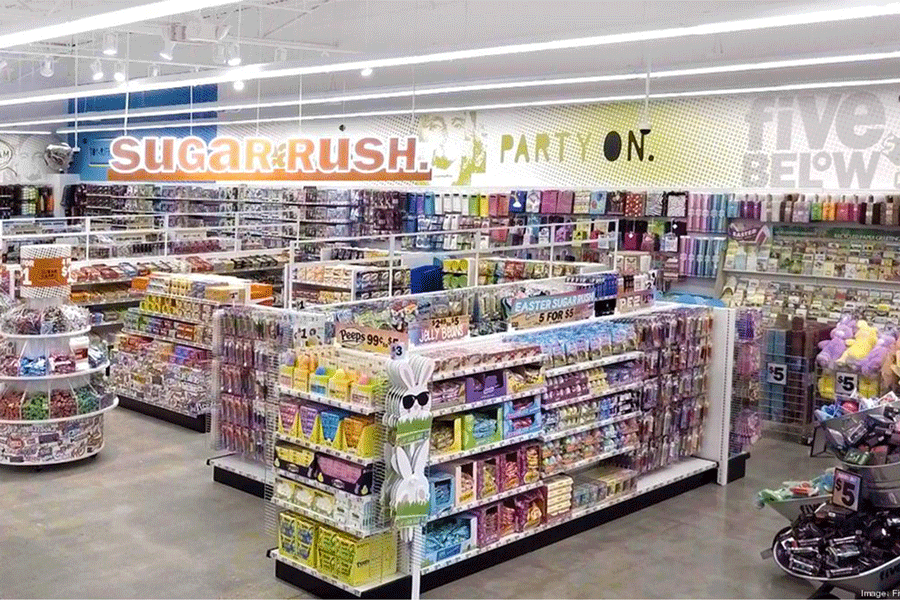 Five Below discount chain opens new store in south Overland Park(04)