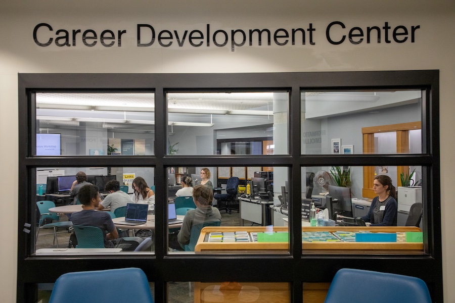 JCCC Updates Internships provide real world experiences that benefit students and businesses