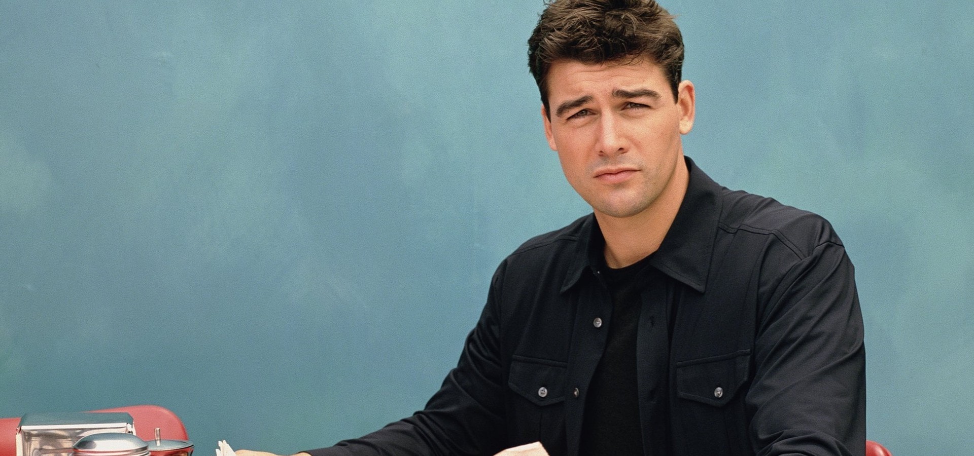 Early Edition Season 2 watch episodes streaming online