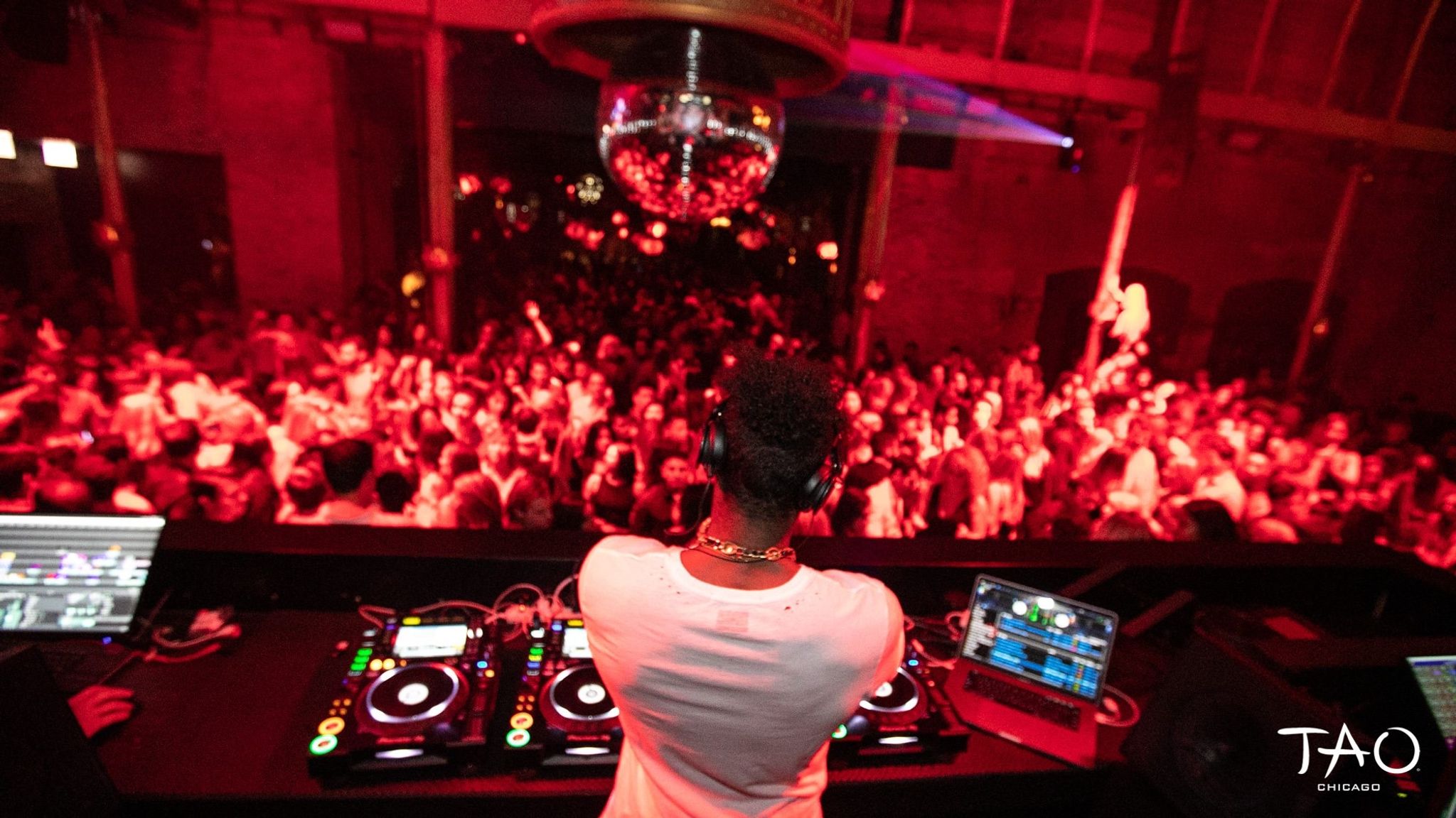 TAO Chicago Implements Firenze to Meet Standard