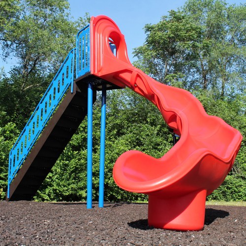 8' Right Turn Freestanding Slide