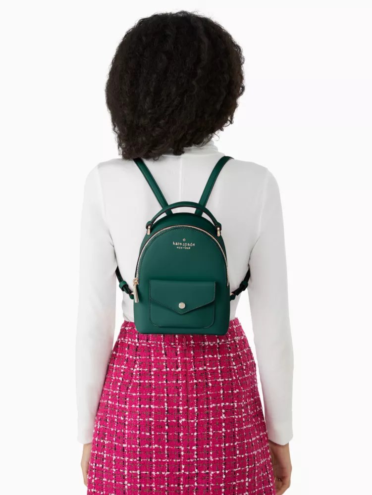 Total 91+ imagen black mini backpack kate spade Abzlocal.mx