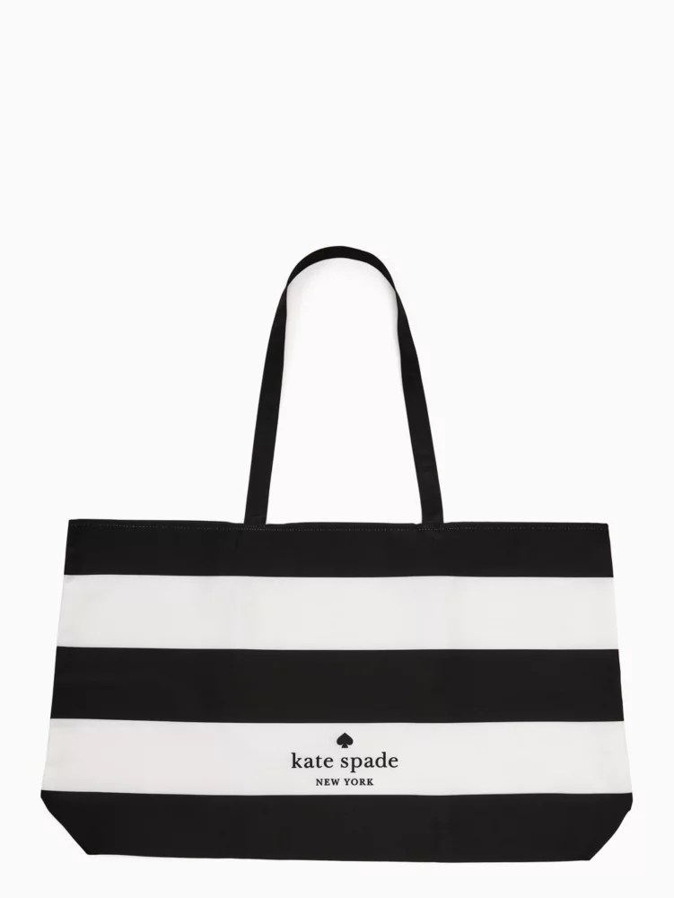 Arriba 90+ imagen kate spade black and white canvas tote Thptnganamst