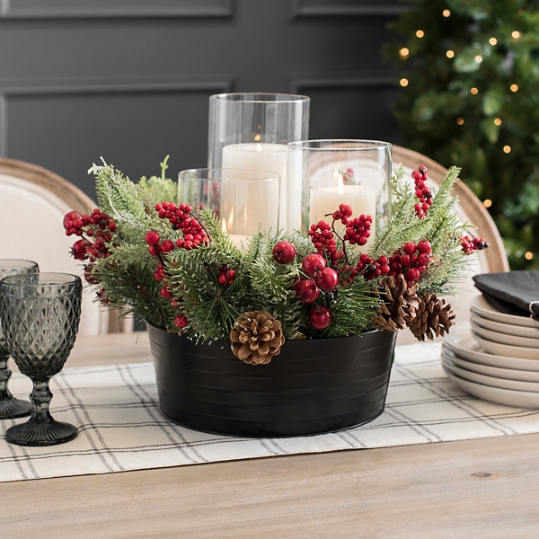 Christmas Flower Arrangements With Candles