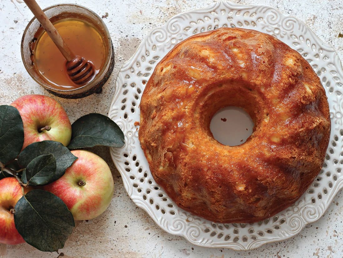 Tanta Laya’s Honey Cake