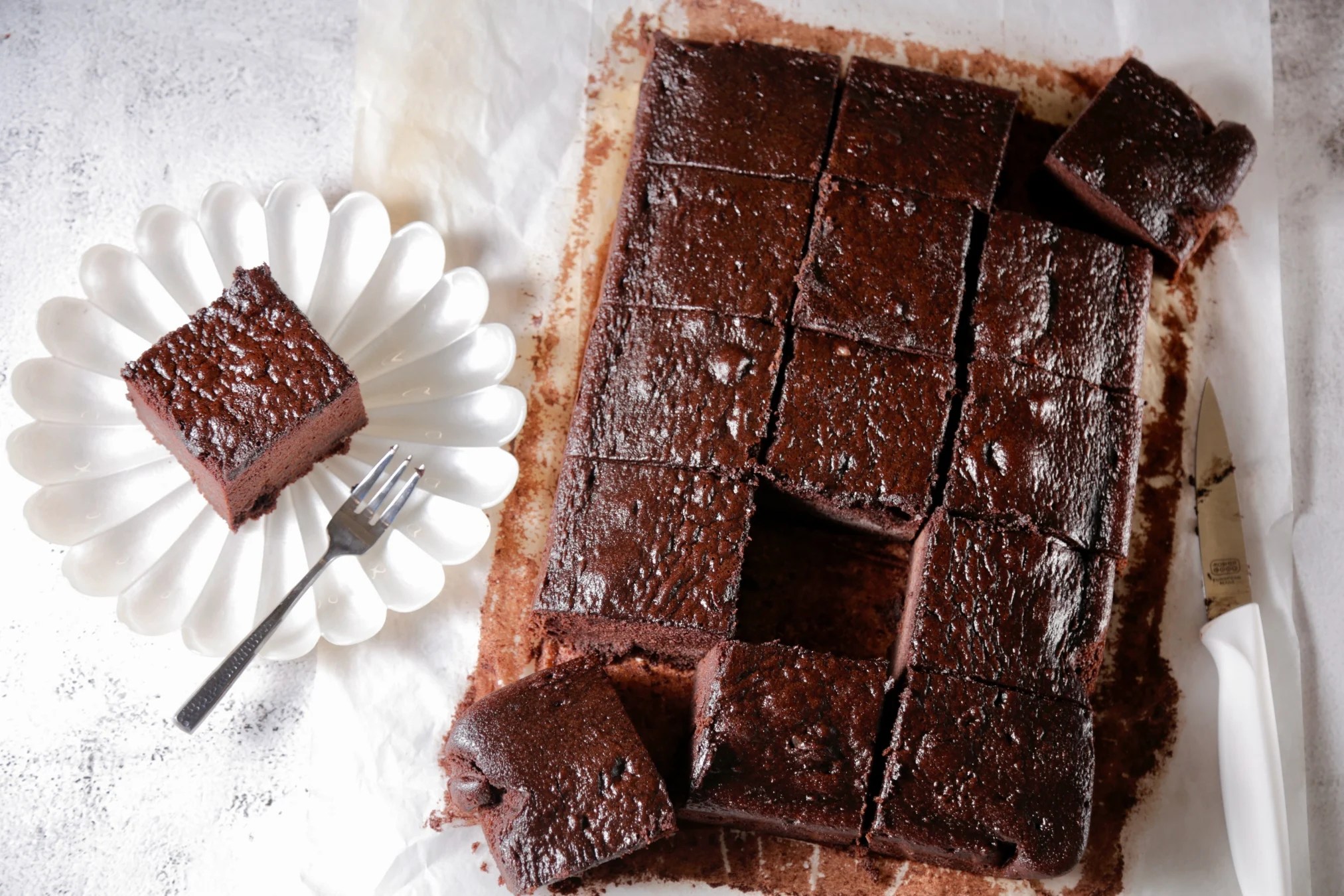 BakeryStyle Chocolate Cake