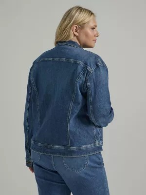 Women’s Legendary Regular Fit Denim Jacket (Plus)