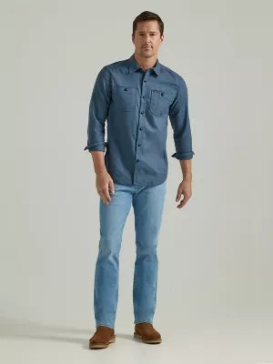 Men’s Extreme Motion Straight Fit Tapered Leg Jean Lee®