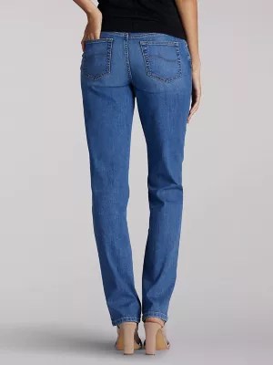 Women’s Stretch Relaxed Fit Straight Leg Jean (Petite)
