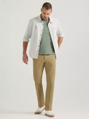 Men's Extreme Motion Slim Fit Khaki Pant Men's Pants Lee®