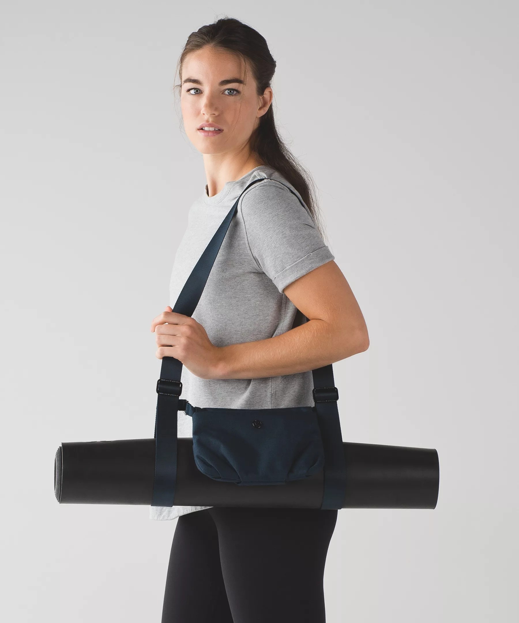 Essential Mat Carrier *1.8L Women's Bags lululemon athletica