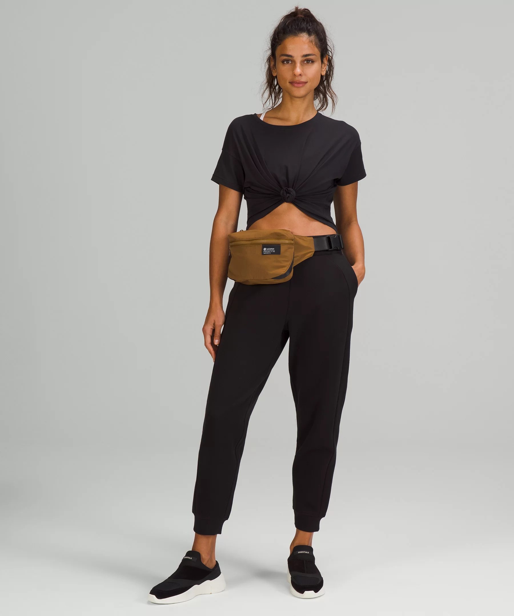 lululemon＊Sling Crossbody Bag＊クロスボディバッグ energizer.auchan.hu