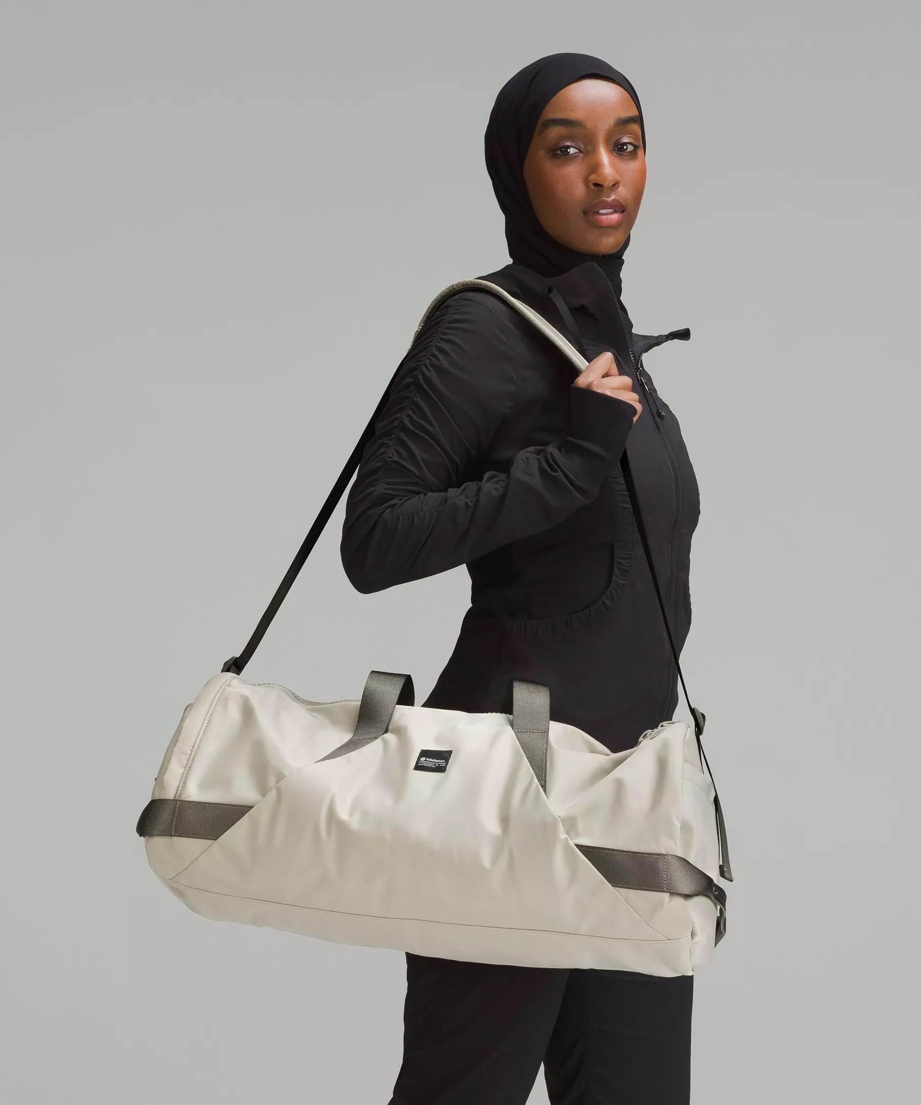 Lululemon duffel bag Women's handbags