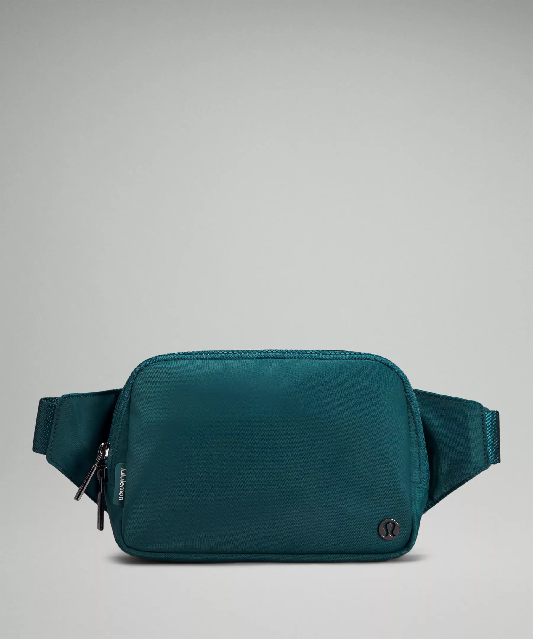 NWT lululemon everywhere belt bag Green Jasper 2L getp.valcre.in