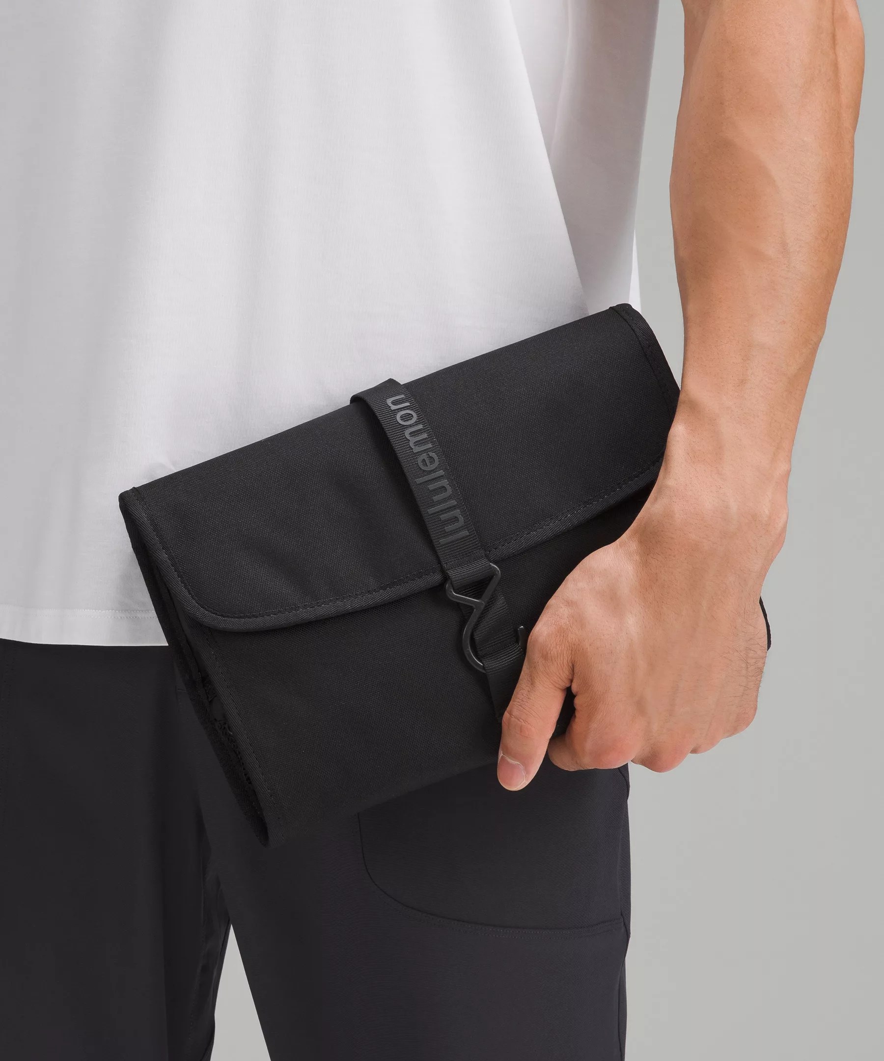 RollUp Travel Toiletries Kit Bags Lululemon AU