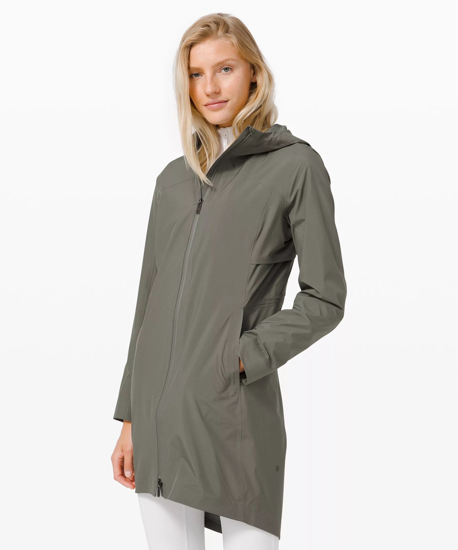 lululemon women's rain rebel jacketed