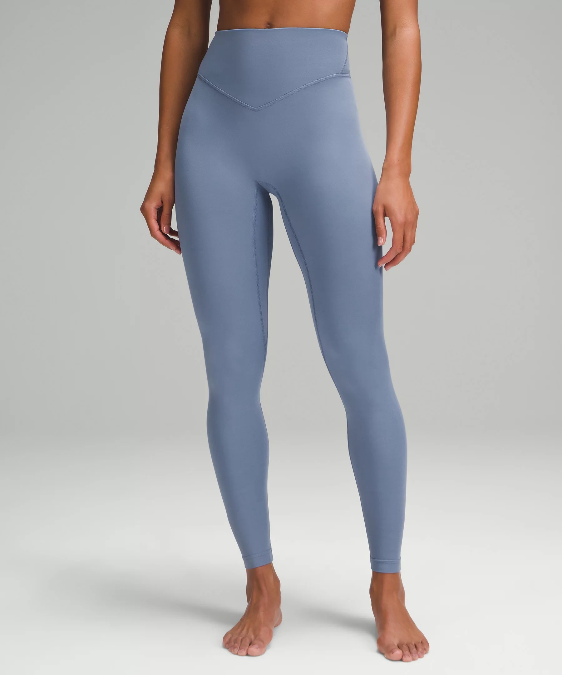 Lululemon Breezethrough HighRise Tight 28" International Shipping