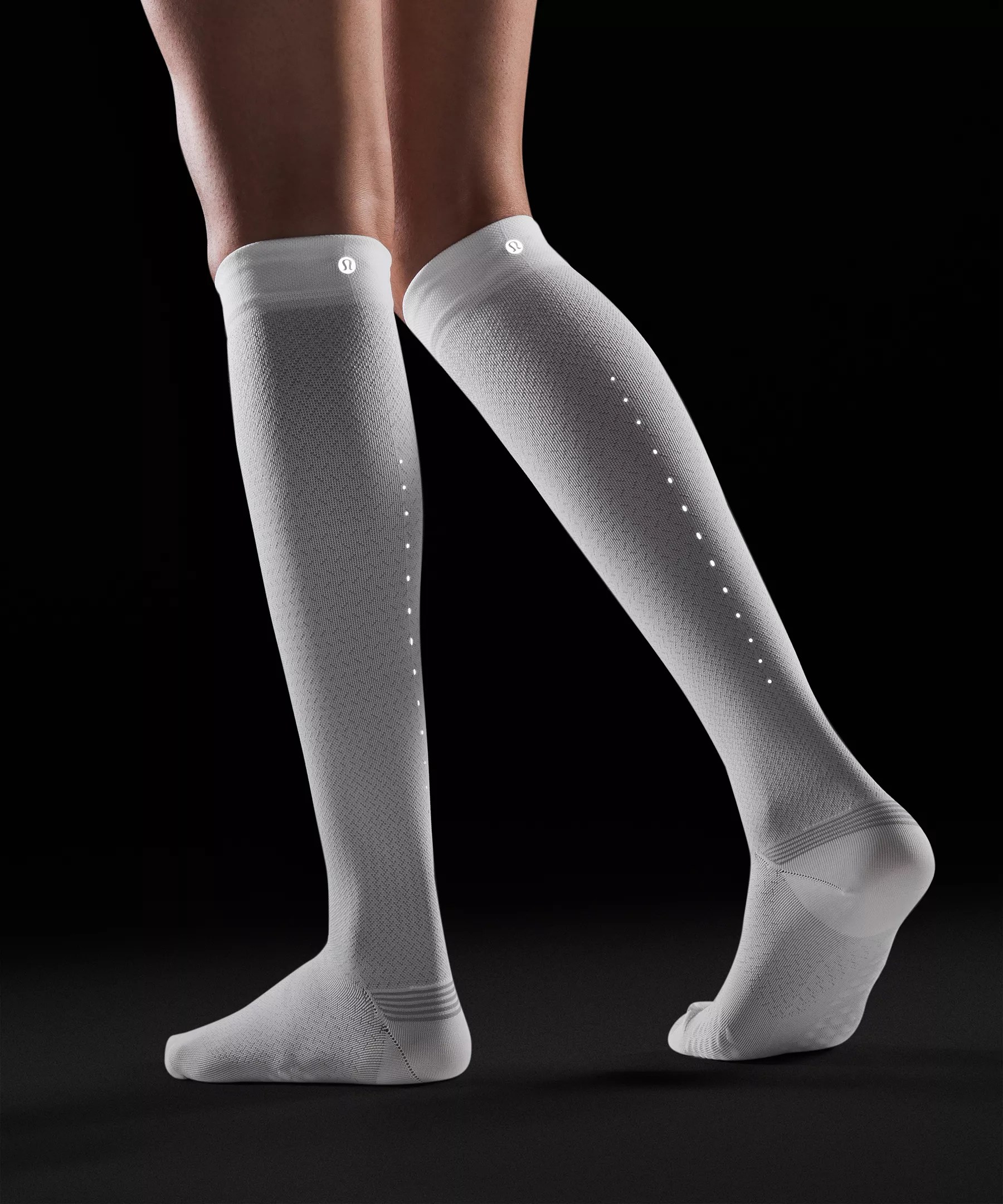 Women's MicroPillow Compression KneeHigh Running Sock *Light Cushioning
