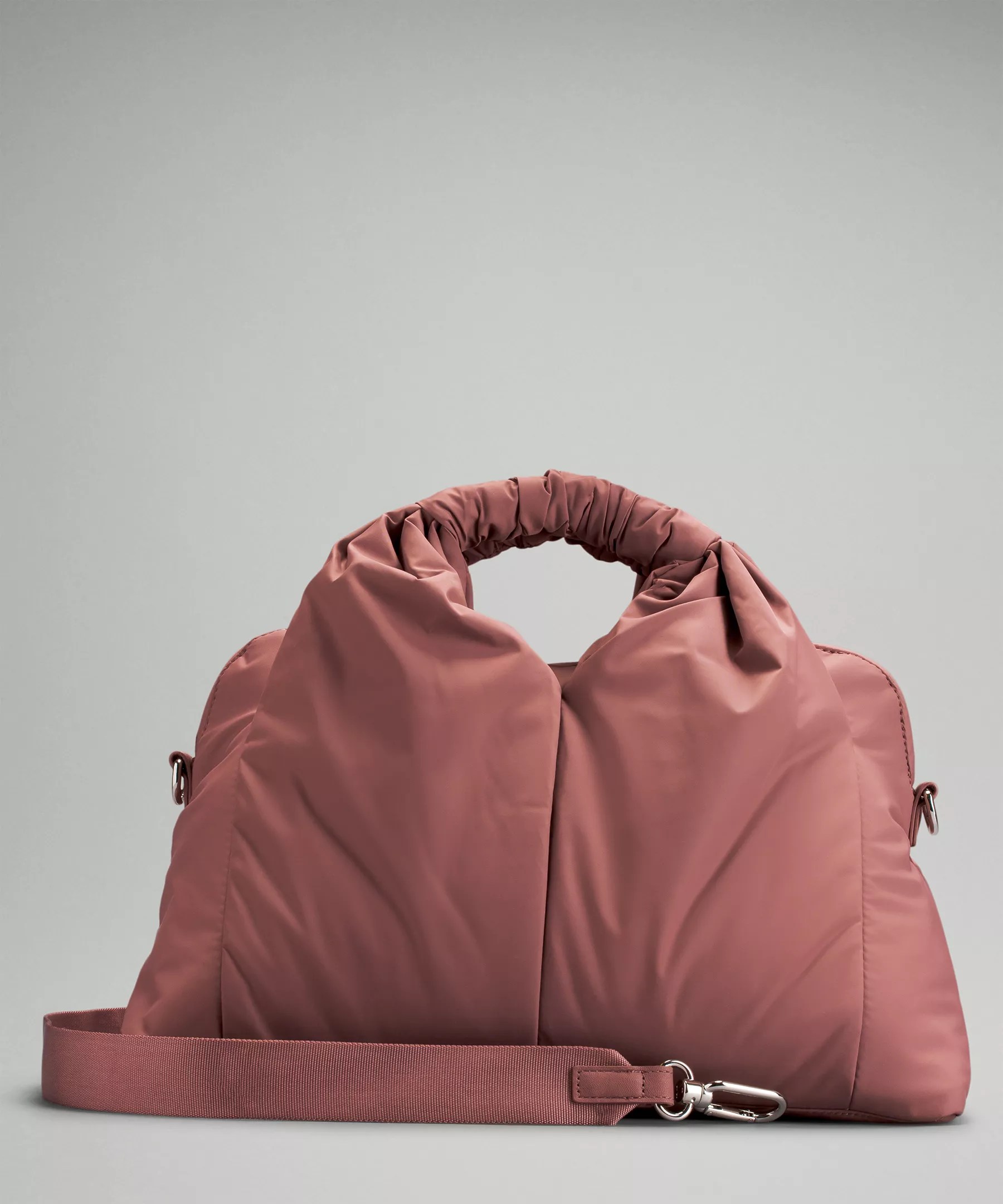 lululemon gathered handle gym bag reviewed