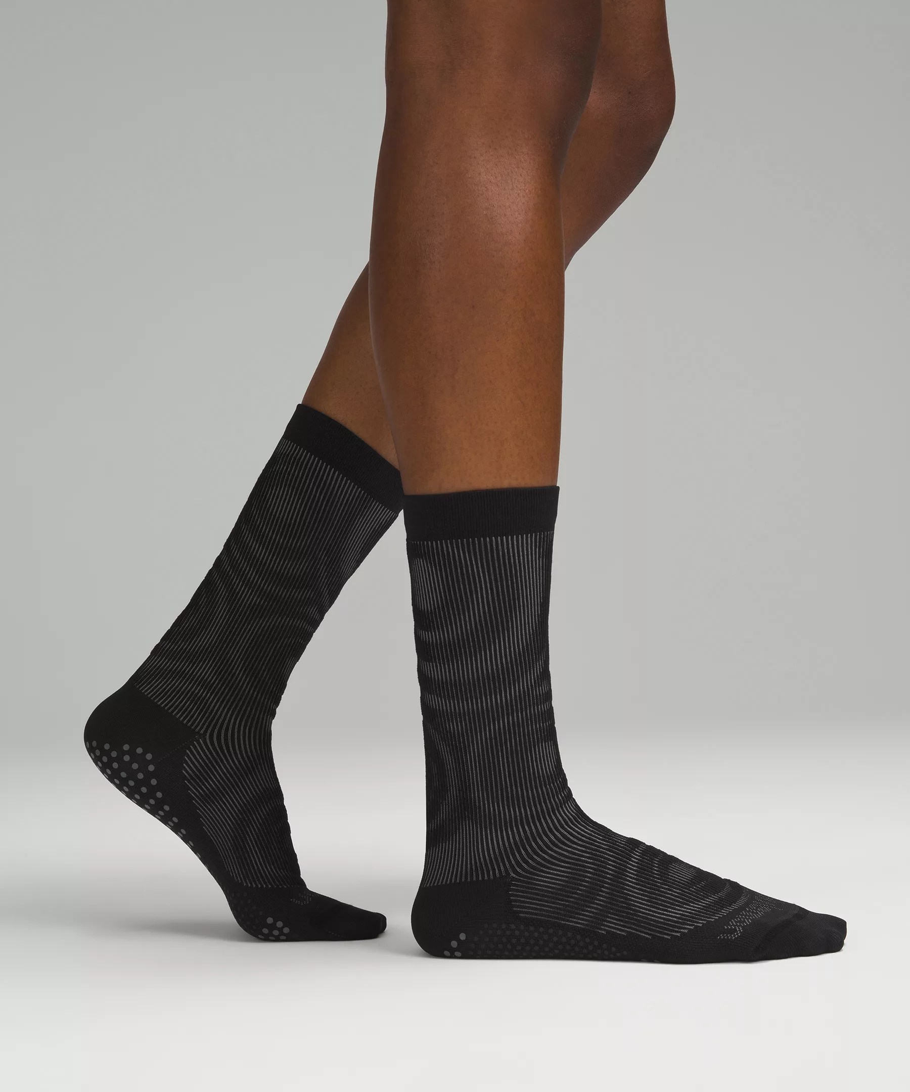 Women's Find Your Balance Crew Socks Women's Socks lululemon Canada
