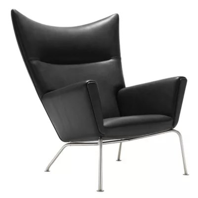 CH445 Wing Lounge Chair by Carl Hansen at