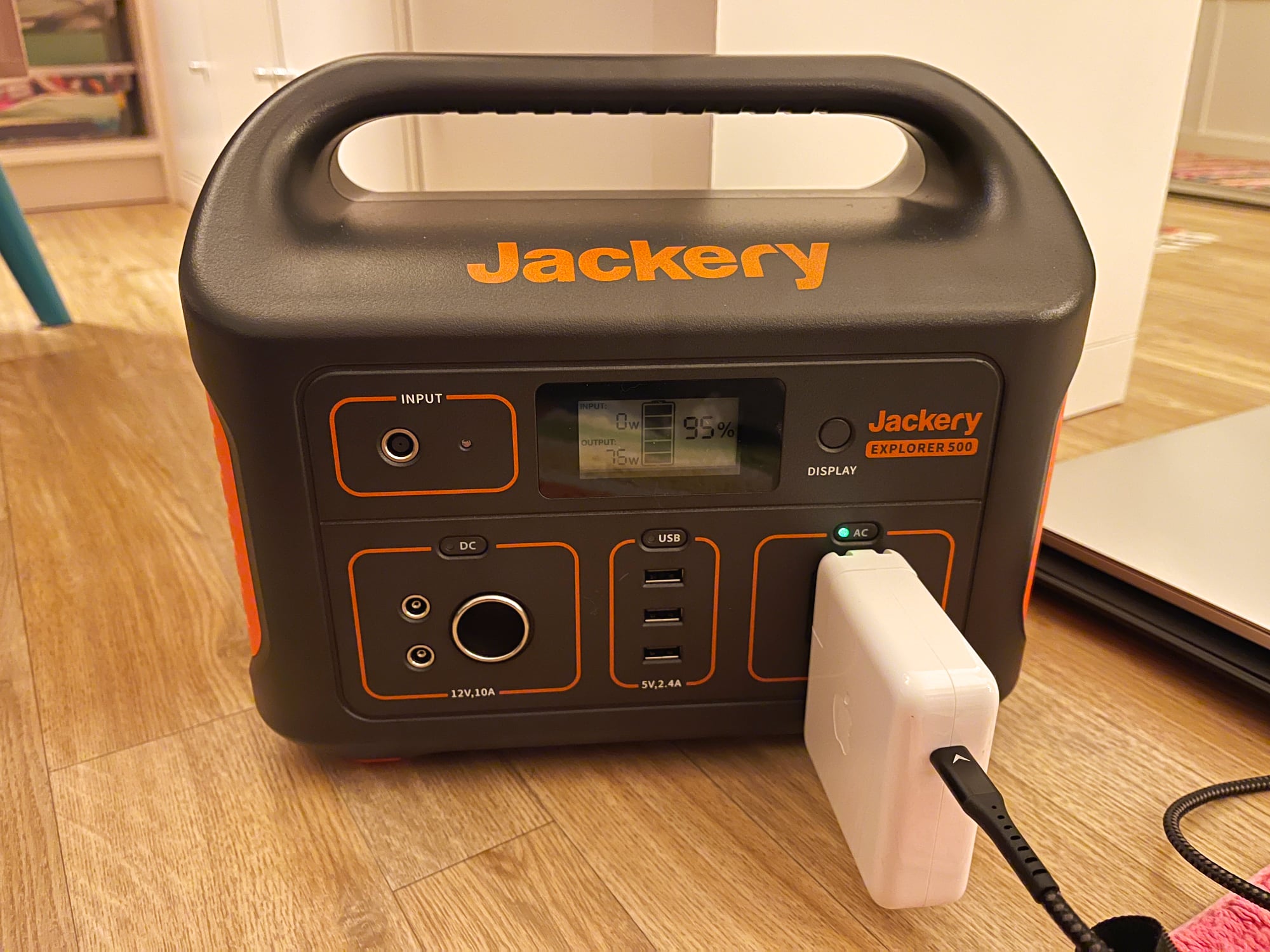 Review Jackery's Explorer 500 Portable Power Station is Useful for