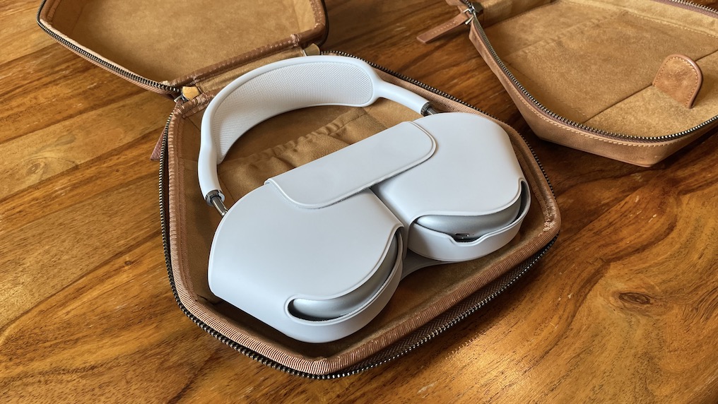 Review BlackBrook�s AirPods Max Leather Cases Give Protection in a