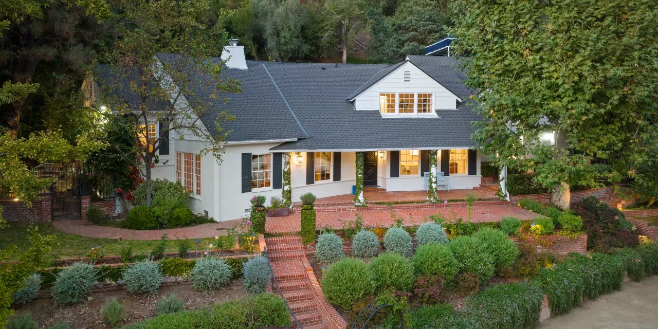 Paul Newman and Joanne Woodward’s Beverly Hills Family Home