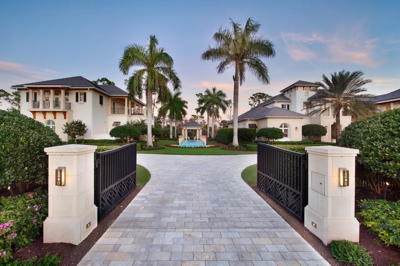 Naples, Florida, House on a Double Lot Heads to Auction Without Reserve