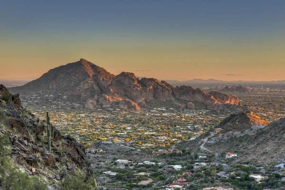 Breathtaking Views and Impeccable Architecture in Phoenix’s Premier