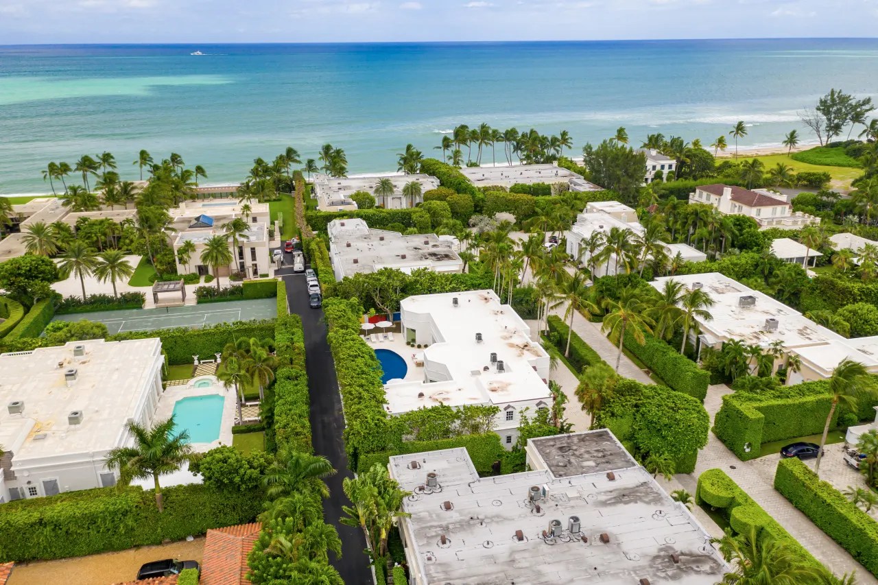 Former Barneys New York Owner Richard Perry Asks 10.9M for Palm Beach, Florida, Home Mansion