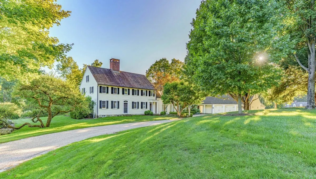 320Acre Connecticut Estate Lists for 16 Million Mansion Global
