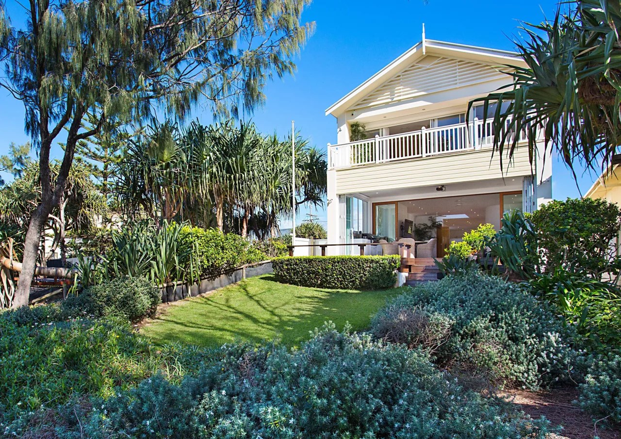 Holiday Season Is Prime Time to Buy an Australian Beach Property