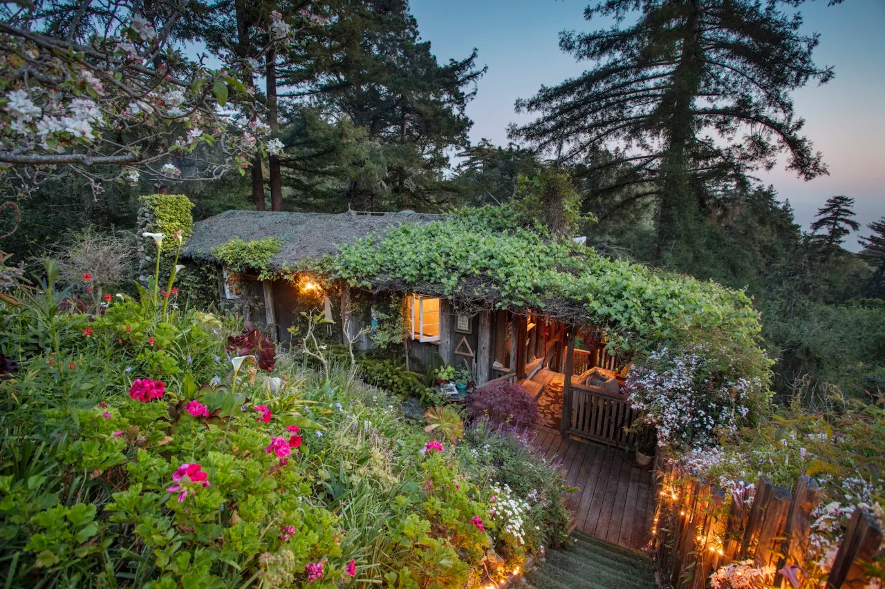 A Historic, Rustic Log Cabin in Big Sur, California, Is Asking 2.8M Mansion Global
