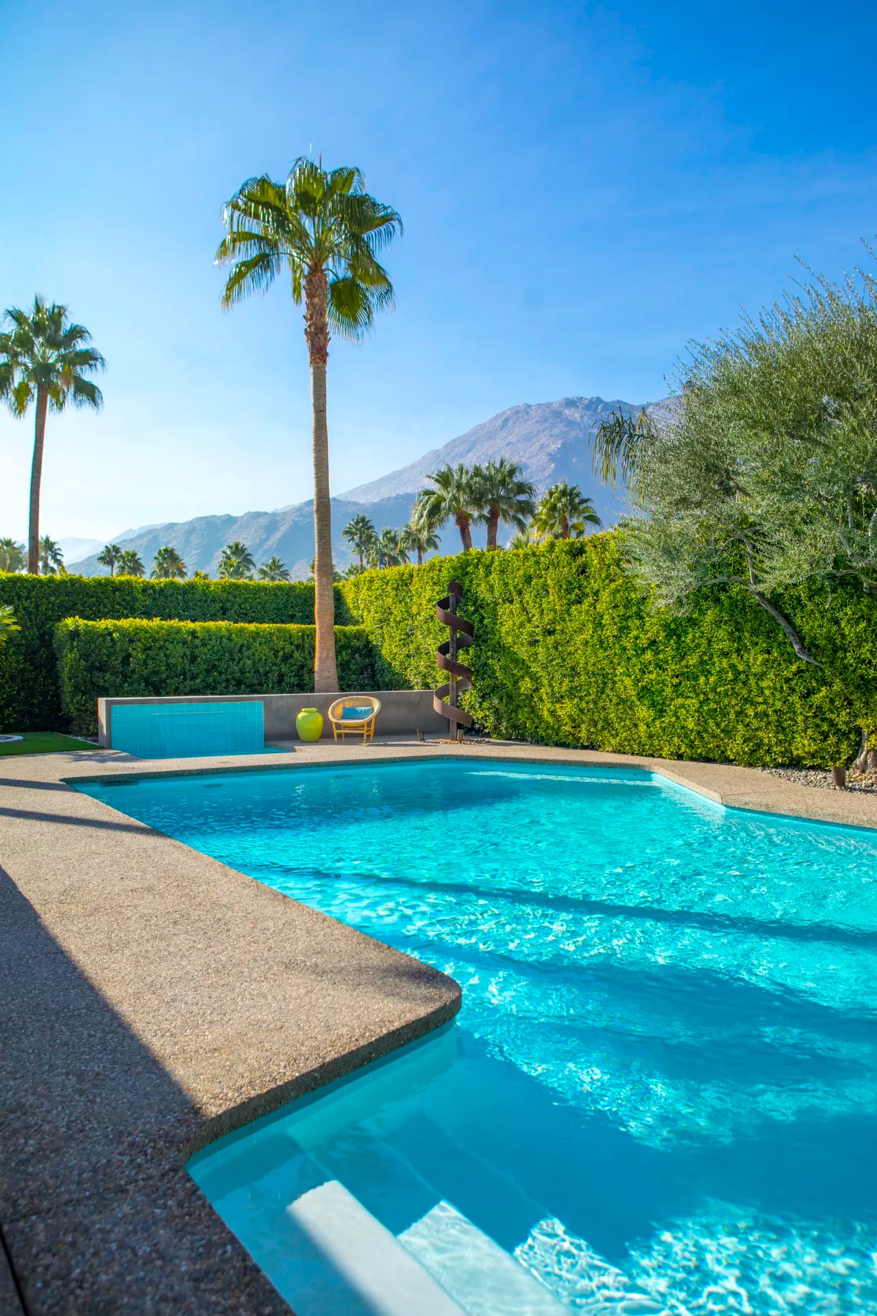 A MidCentury Modern Pink House in California Listed for 2.99 Million Mansion Global