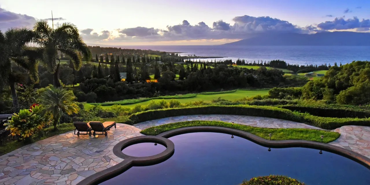 Enjoy Sweeping Ocean and Island Views From This Modern Hawaiian Home