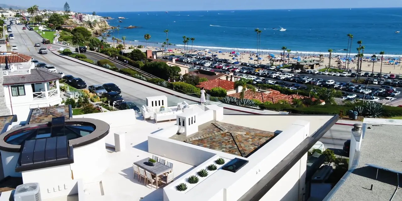 An Orange County Beach House Packed With Amenities Mansion Global