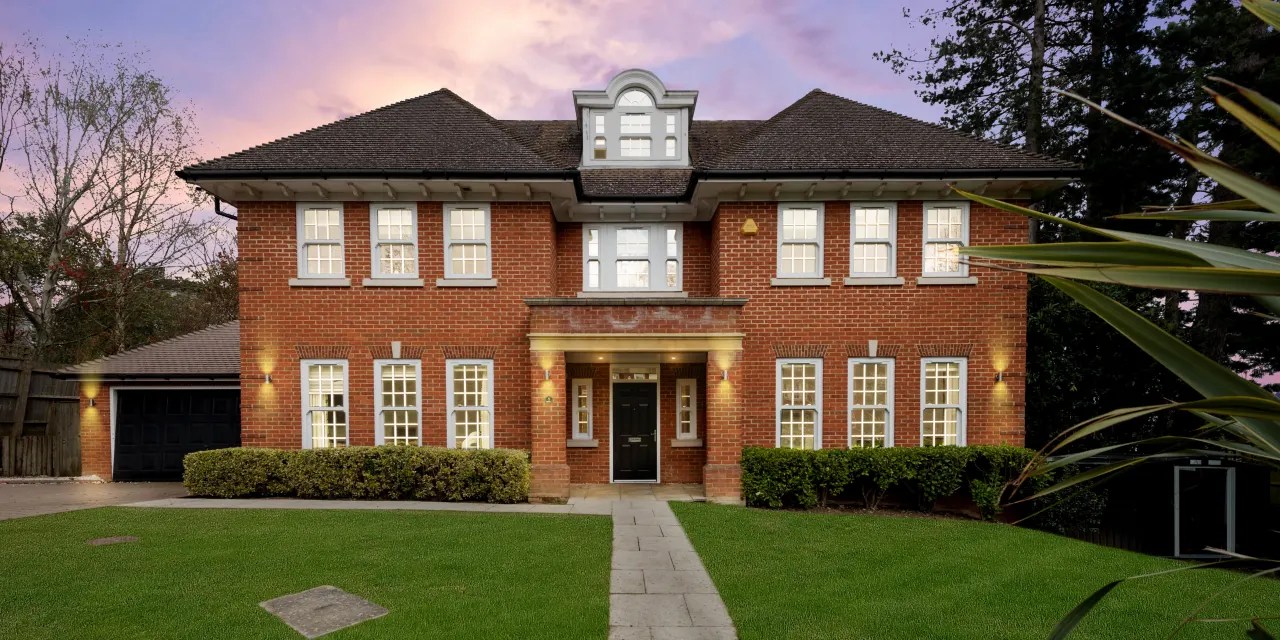 Soccer Star Reiss Nelson’s UberPrivate London Home Mansion Global