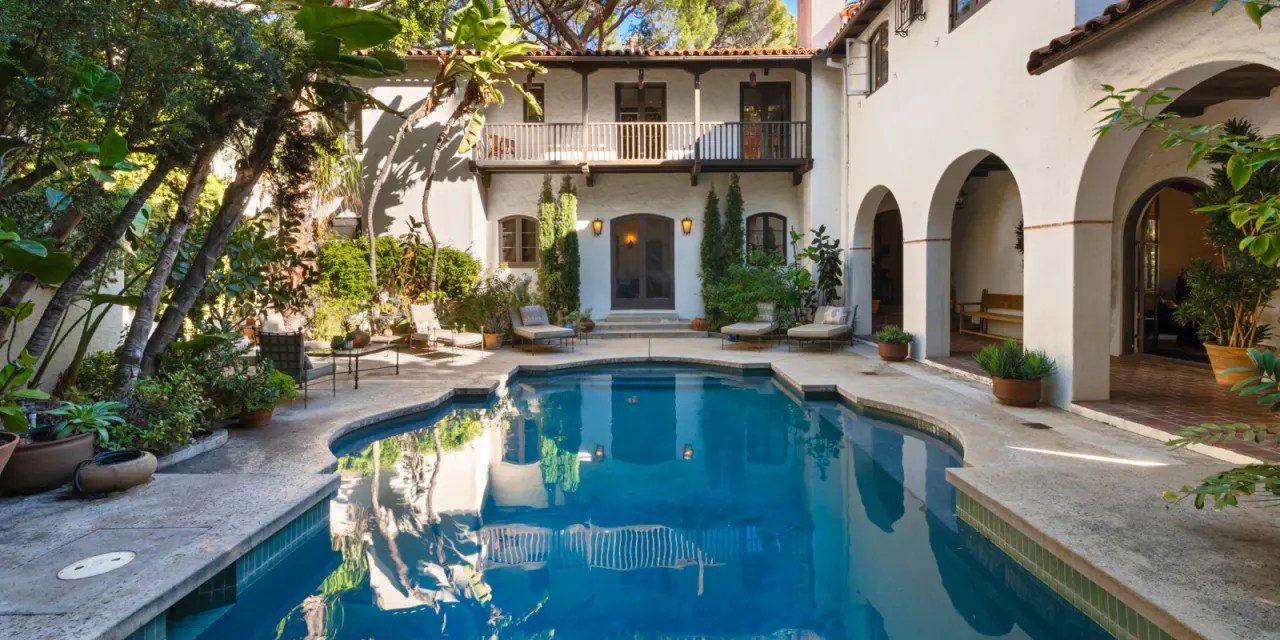 Danny DeVito’s Former Property in L.A.’s Los Feliz Area Lists for 19.8
