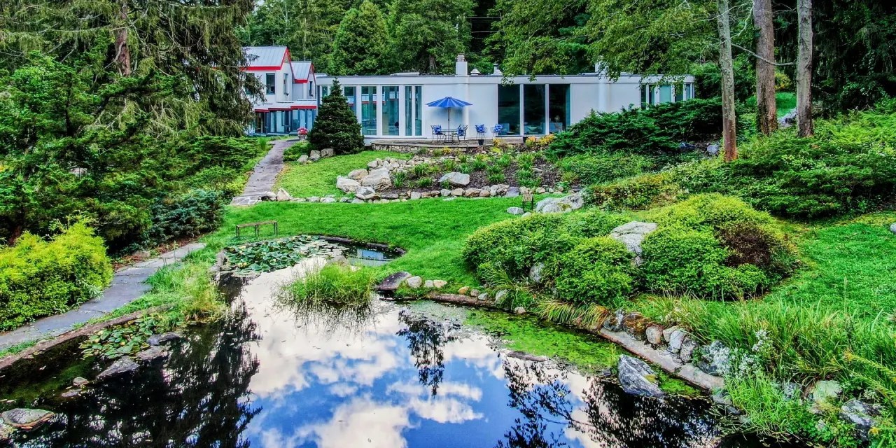 A New York Architectural Gem Built by and for a Designer on Frank Lloyd