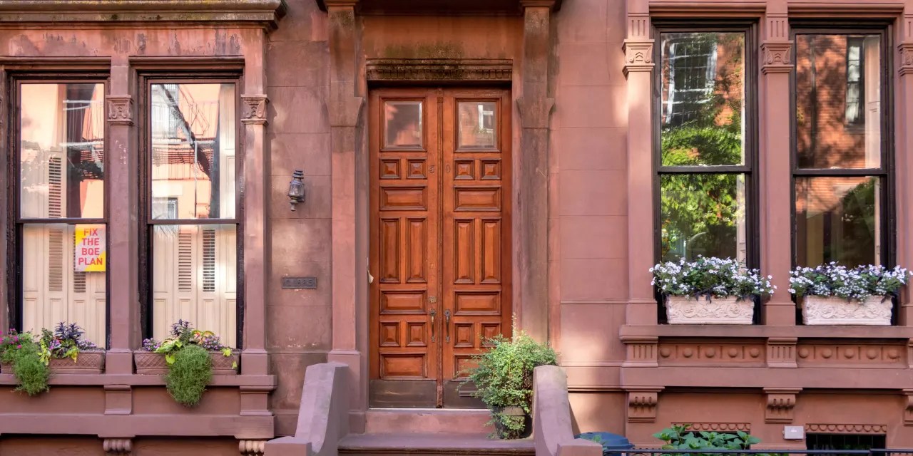 New York Townhouse Sales Skyrocketed in Second Half of 2021 as Buyers