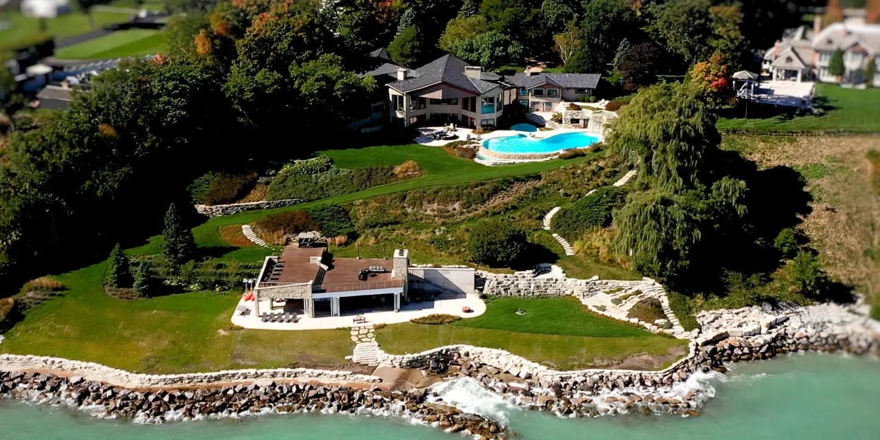 Lake MichiganSide Mansion With Huge Boathouse Sells for Nearly 7.1