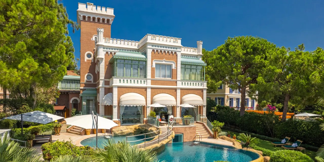 Waterfront Home on the French Riviera With Ties to Picasso and F. Scott