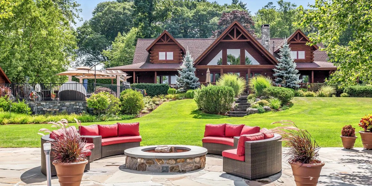 Even Fido Lives in Style at This Waterfront Compound Outside New York