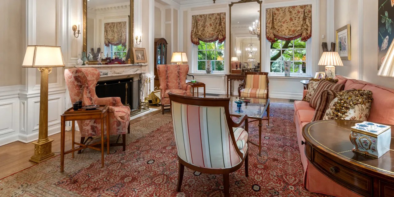 A Back Bay Boston Duplex Good Enough for a Governor Mansion Global