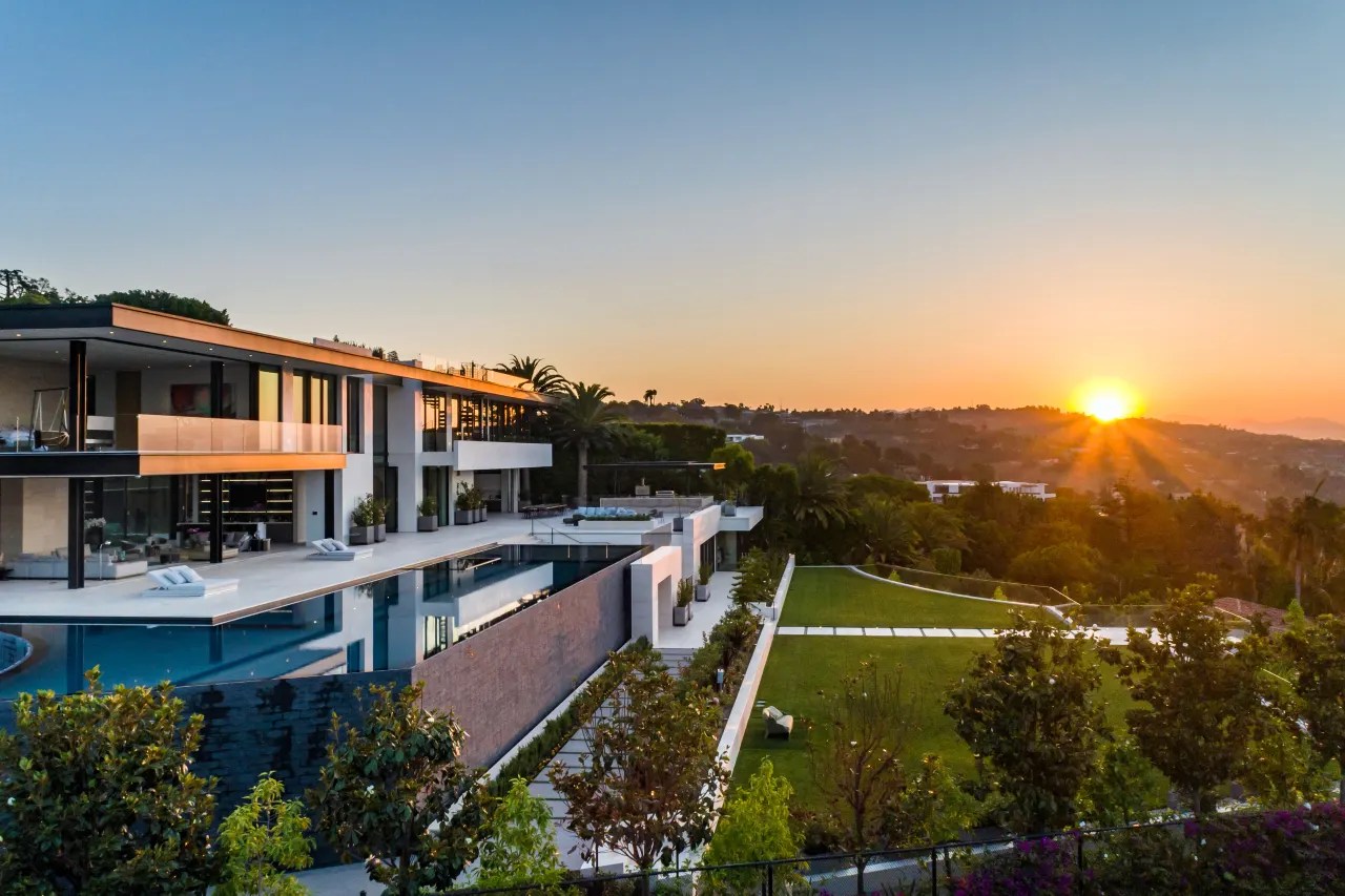 Most Expensive Rental in the U.S. Asks 1.5 Million Per Month Mansion