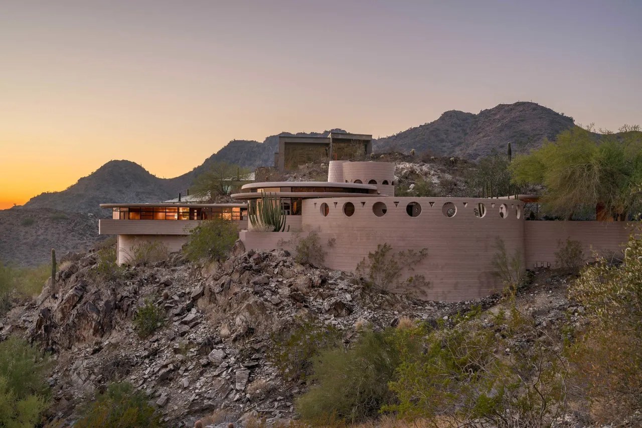Frank Lloyd Wright Homes Take Longer to Sell, But the Right Buyer Will