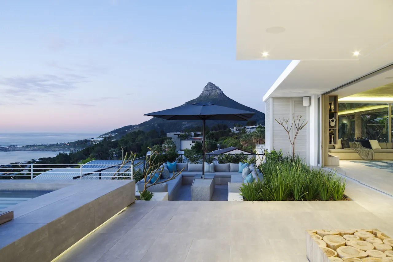 Cape Town’s Camps Bay is All About the Ocean Views—and the Beach Lifestyle Mansion Global